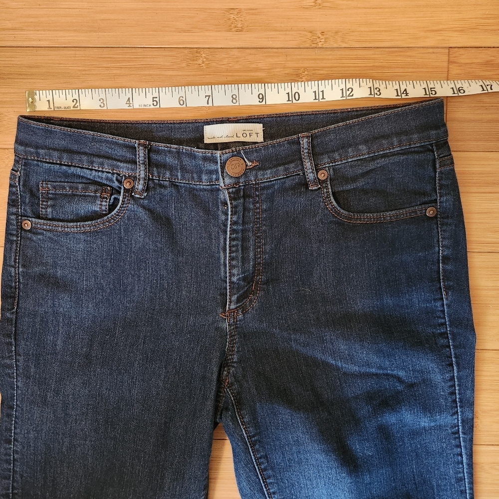 LOFT Modern Straight-Leg Jeans in Dark Indigo, Size 6 - Picture 5 of 7
